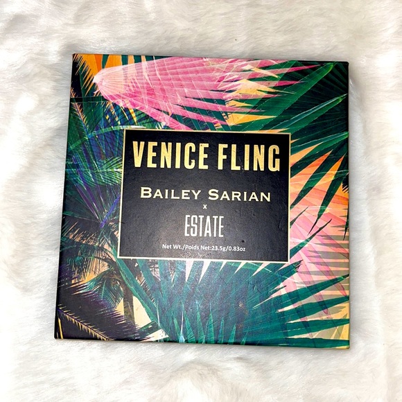 Estate Venice Fling Eyeshadow Palette - Picture 2 of 5